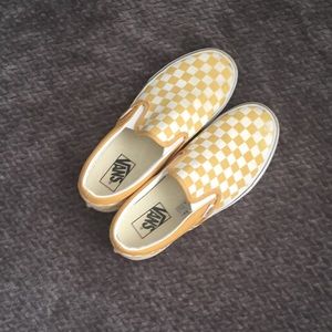Yellow checkered vans, women’s size 9/men 7.5